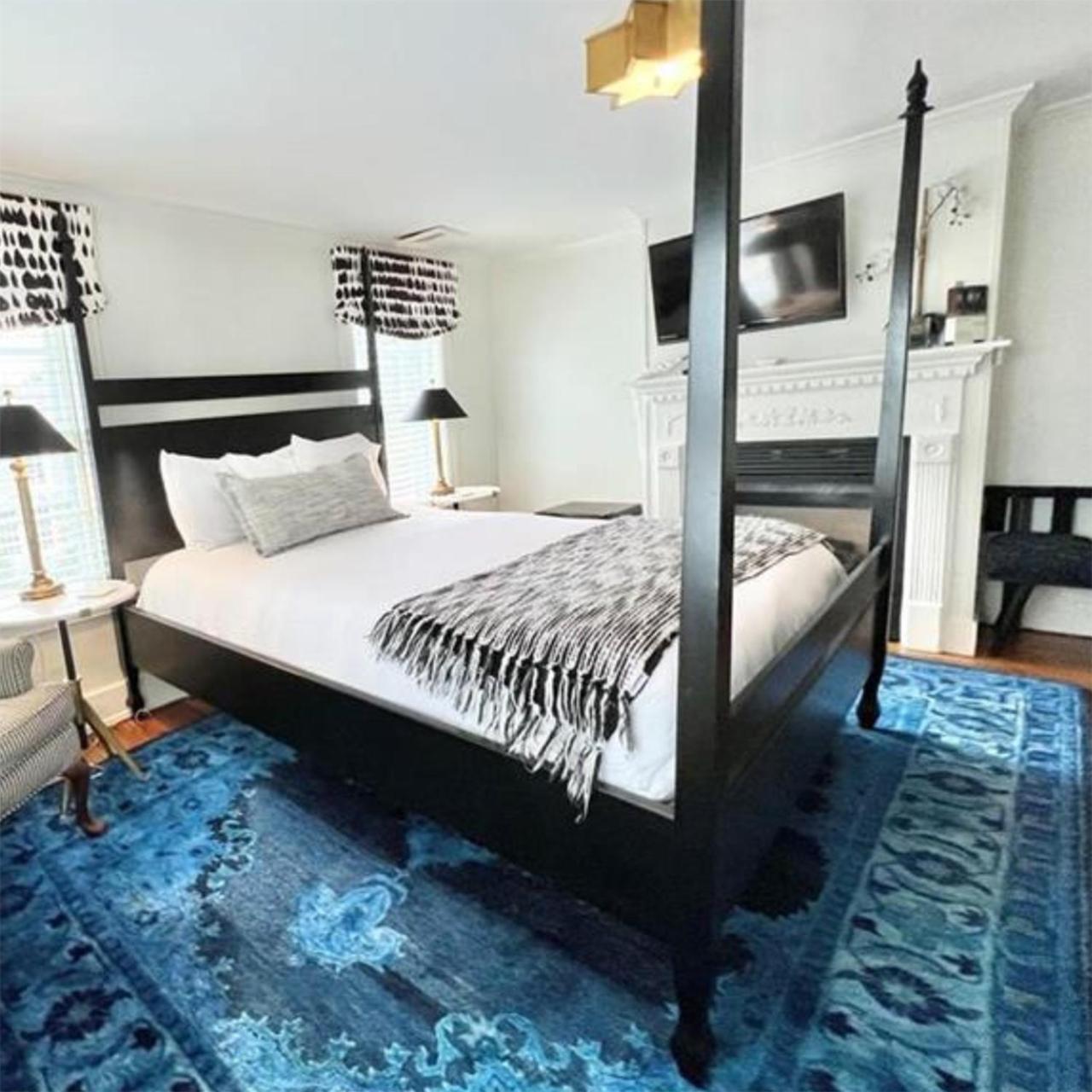 James Pharmacy Bed And Breakfast Old Saybrook Buitenkant foto