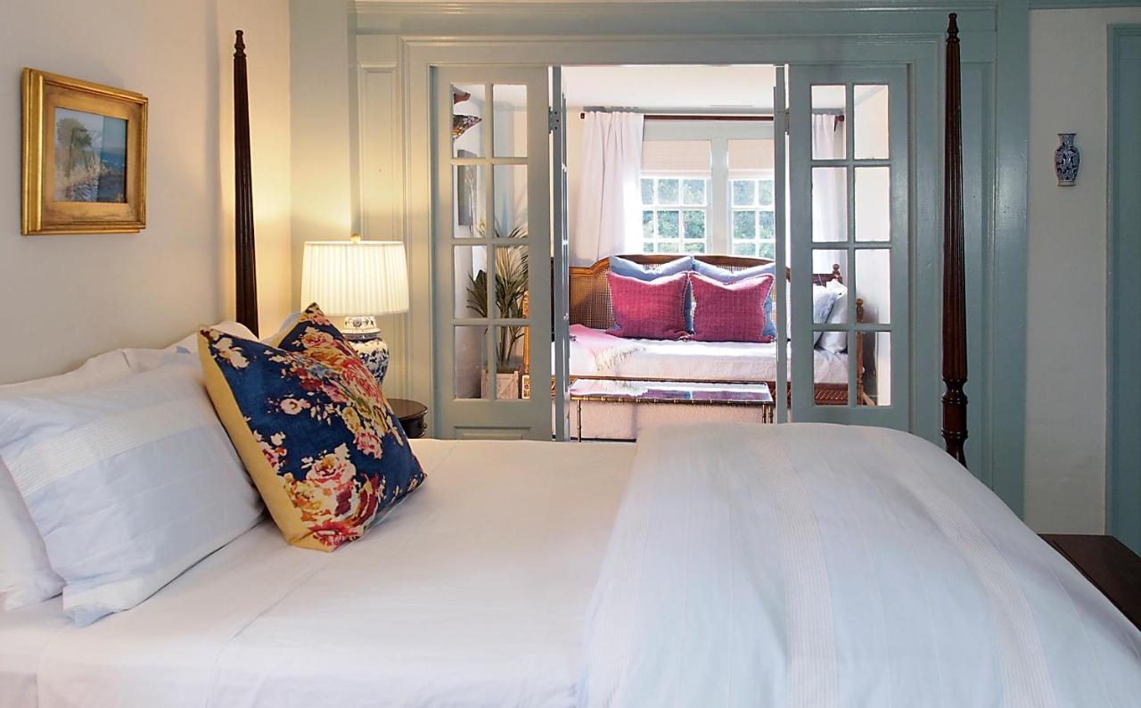 James Pharmacy Bed And Breakfast Old Saybrook Buitenkant foto