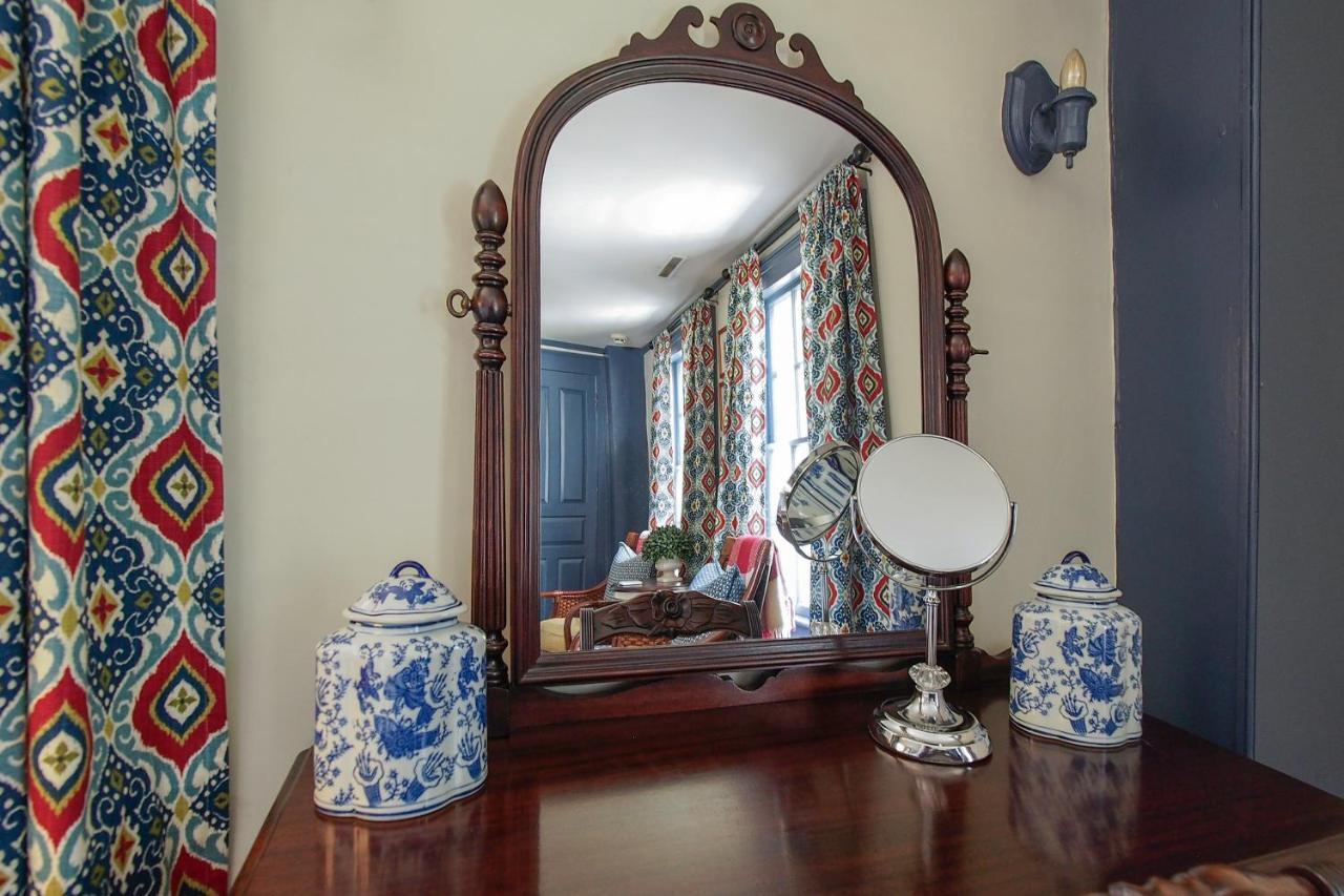 James Pharmacy Bed And Breakfast Old Saybrook Buitenkant foto
