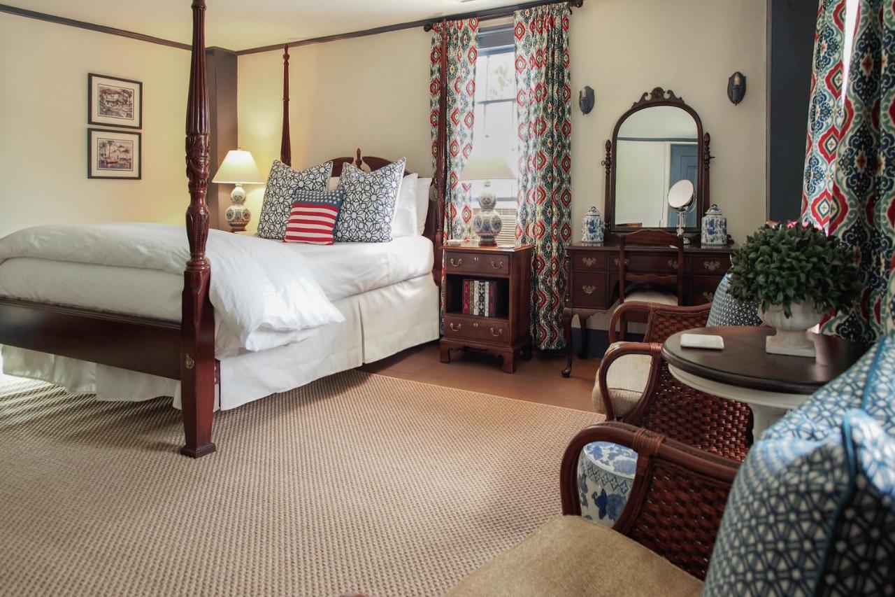 James Pharmacy Bed And Breakfast Old Saybrook Buitenkant foto