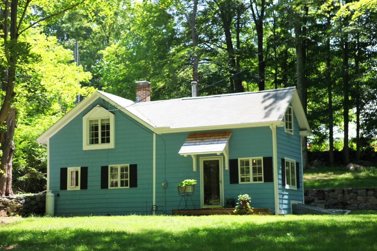 James Pharmacy Bed And Breakfast Old Saybrook Buitenkant foto