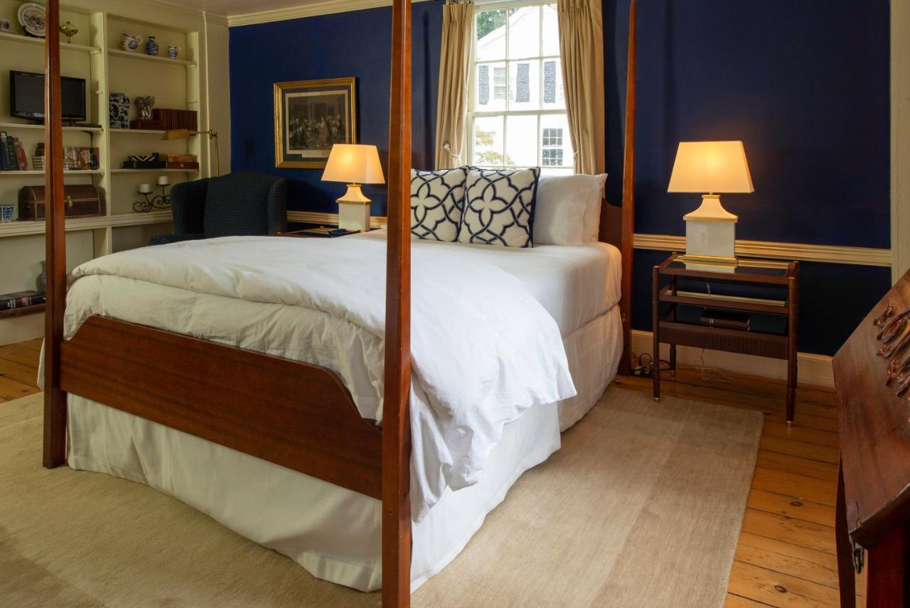 James Pharmacy Bed And Breakfast Old Saybrook Buitenkant foto