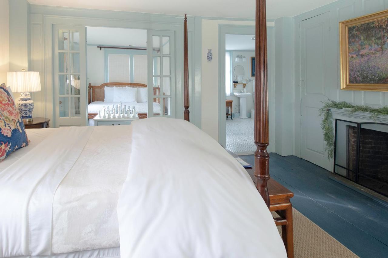 James Pharmacy Bed And Breakfast Old Saybrook Buitenkant foto